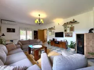 Prodaja, kuća, 233m², Tološi, Podgorica - image 5