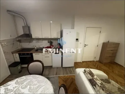 Rent, two bedroom apartment, 52m², Autokomanda, Voždovac Sve Podlokacije - image 4