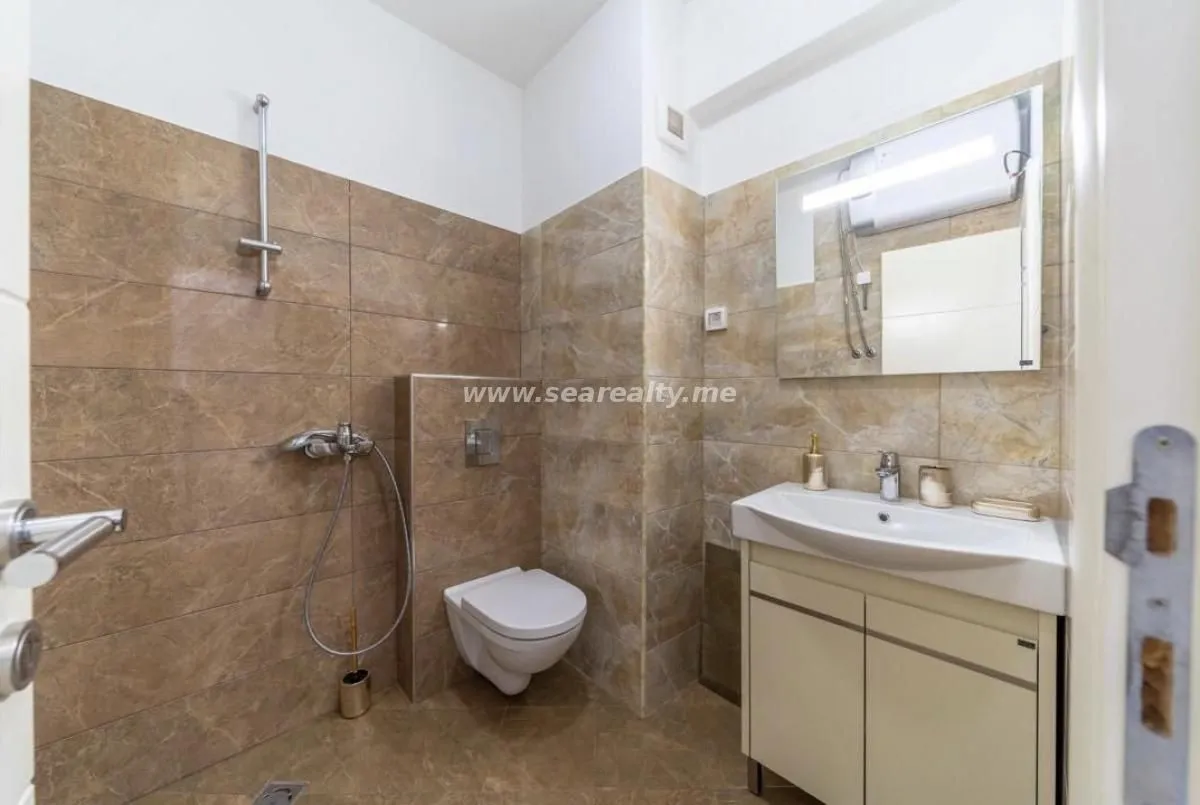 Rent, apartment, 100m², Budva, Crna Gora