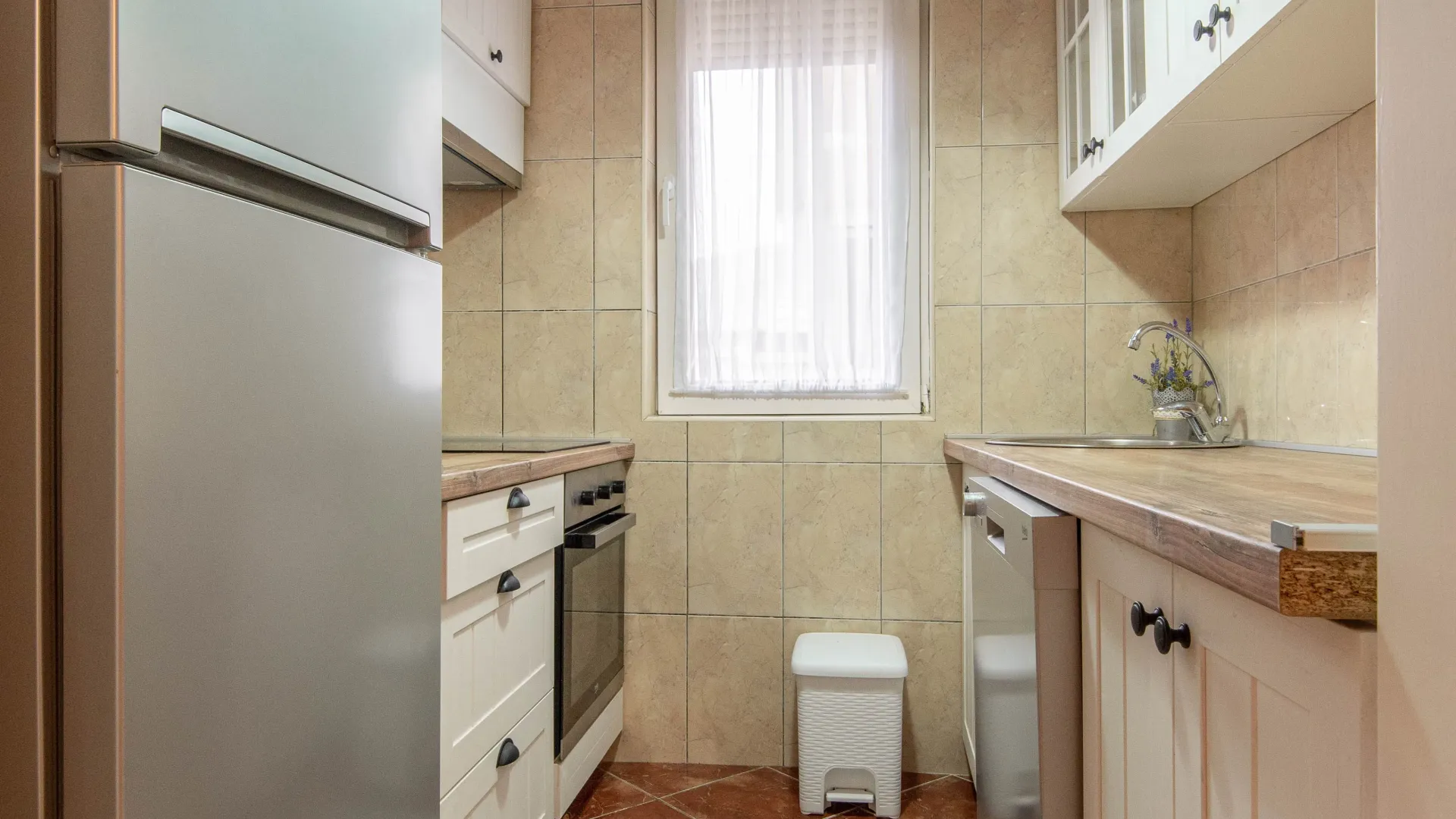 Prodaja, jednosoban stan, 62m², Makedonsko naselje, Bar