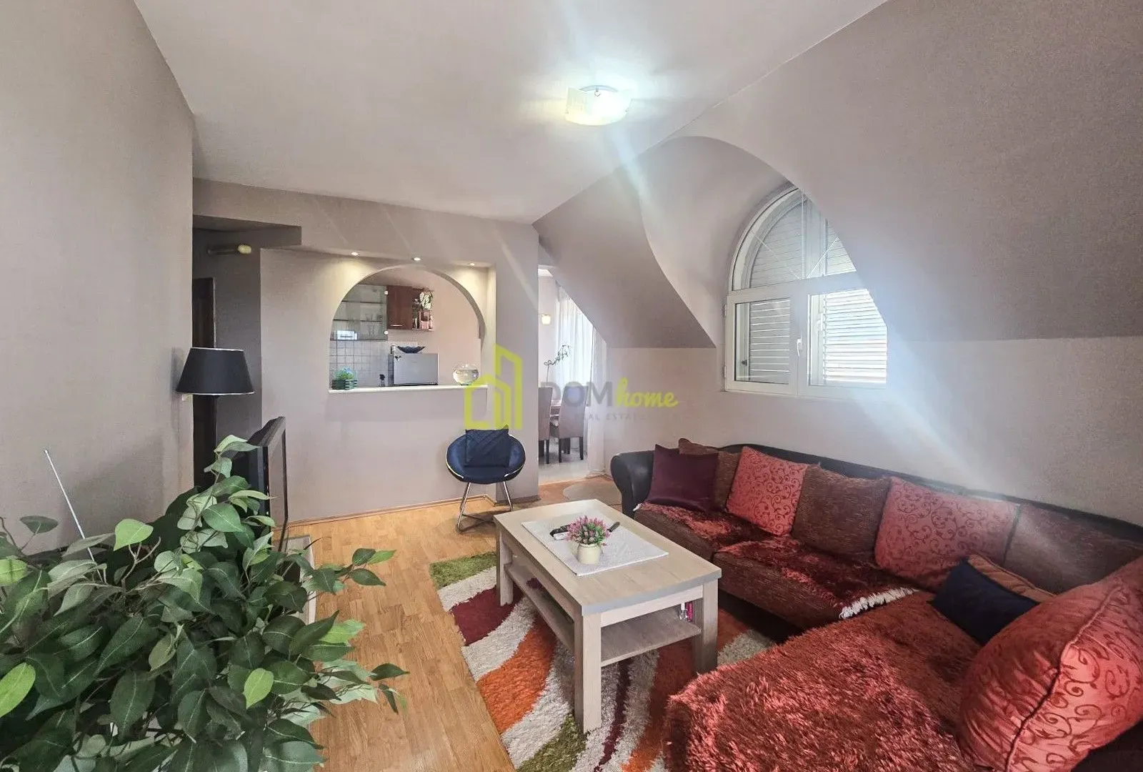 Prodaja, jednosoban stan, 55m², Stara Varoš, Podgorica