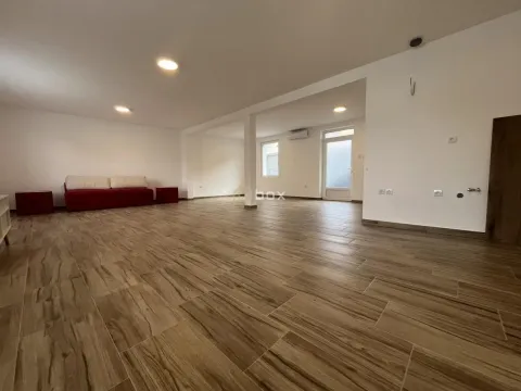 Rent, office space, 70m², Medijana, Niš - image 4