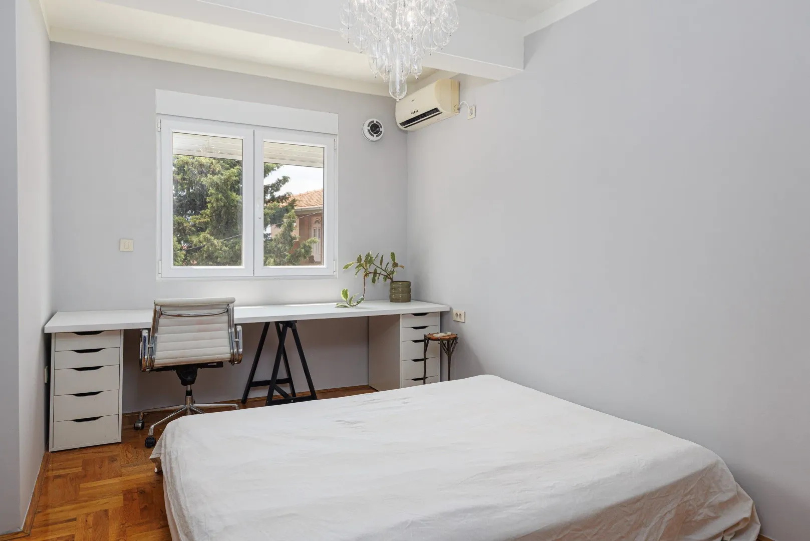 Prodaja, dvosoban stan, 66m², Lazi, Budva
