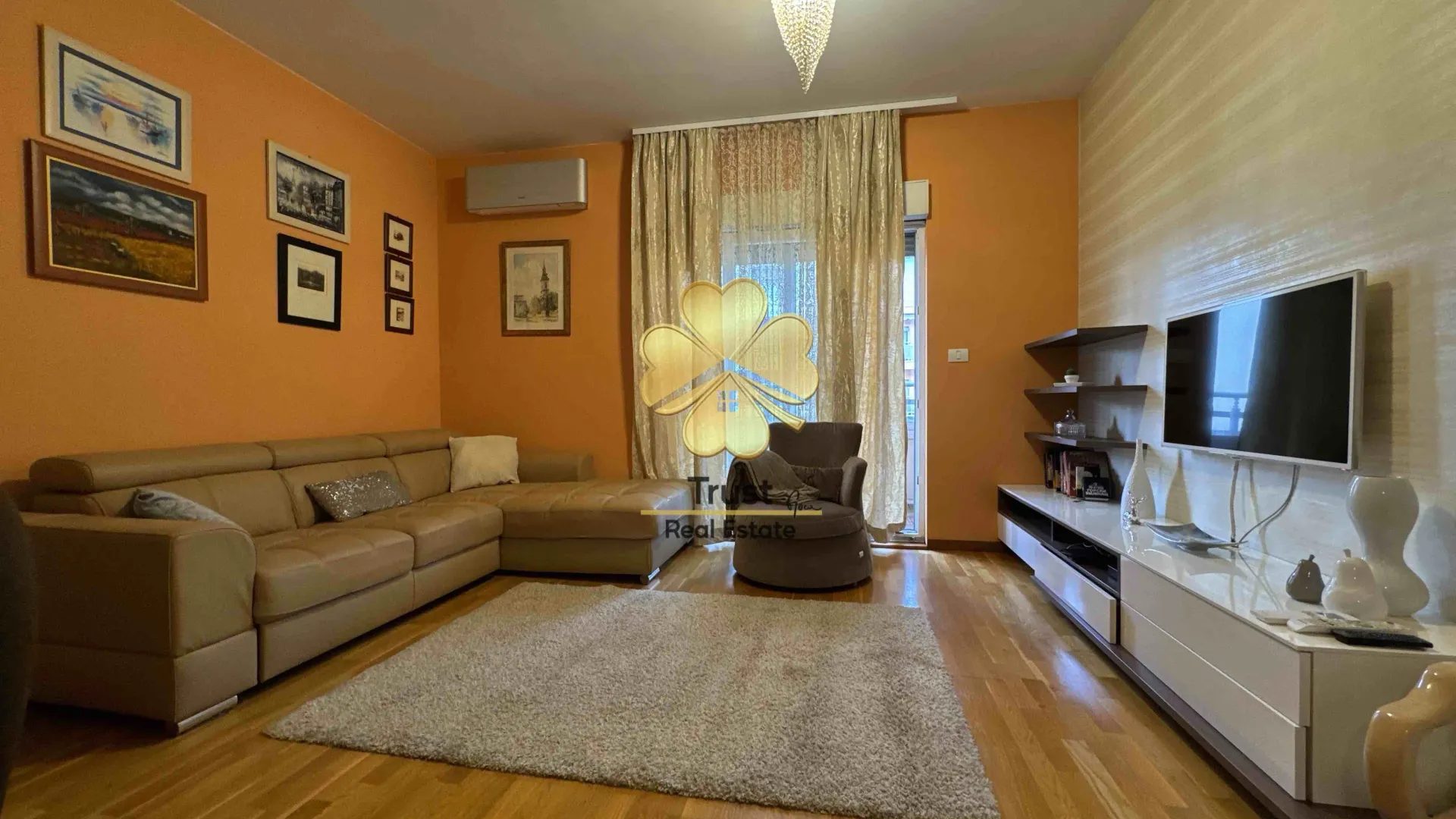 Rent, two bedroom apartment, 75m², City Kvart, Podgorica