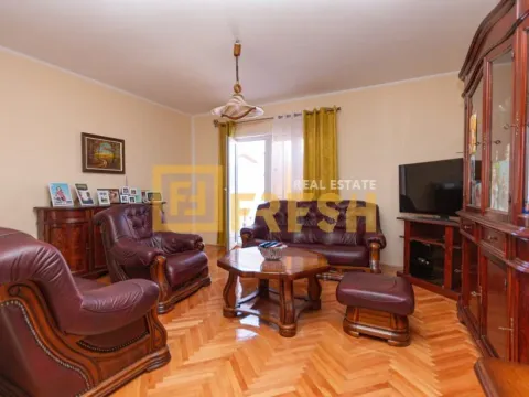 Prodaja, kuća, 266m², Herceg Novi, Crna Gora - image 3