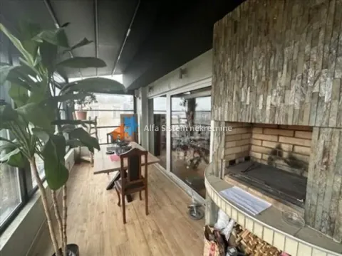 Izdavanje, trosoban stan, 155m², Neimar, Vračar Sve Podlokacije - image 22