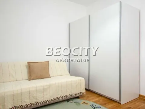 Izdavanje, trosoban stan, 74m², Kluz, Zvezdara Sve Podlokacije - image 14