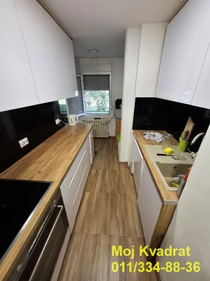 Sale, three bedroom apartment, 73m², Novi Beograd Blok 34, Novi Beograd Sve Podlokacije