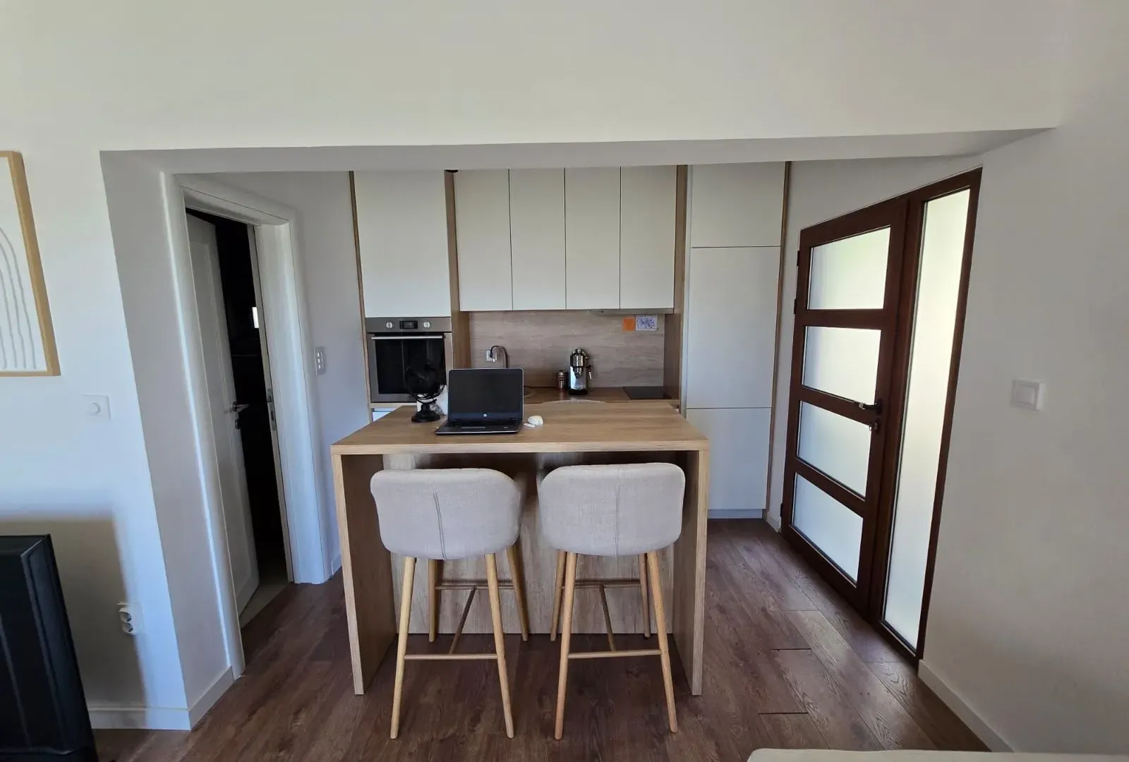 Prodaja, jednosoban stan, 50m², Kalimanj, Tivat