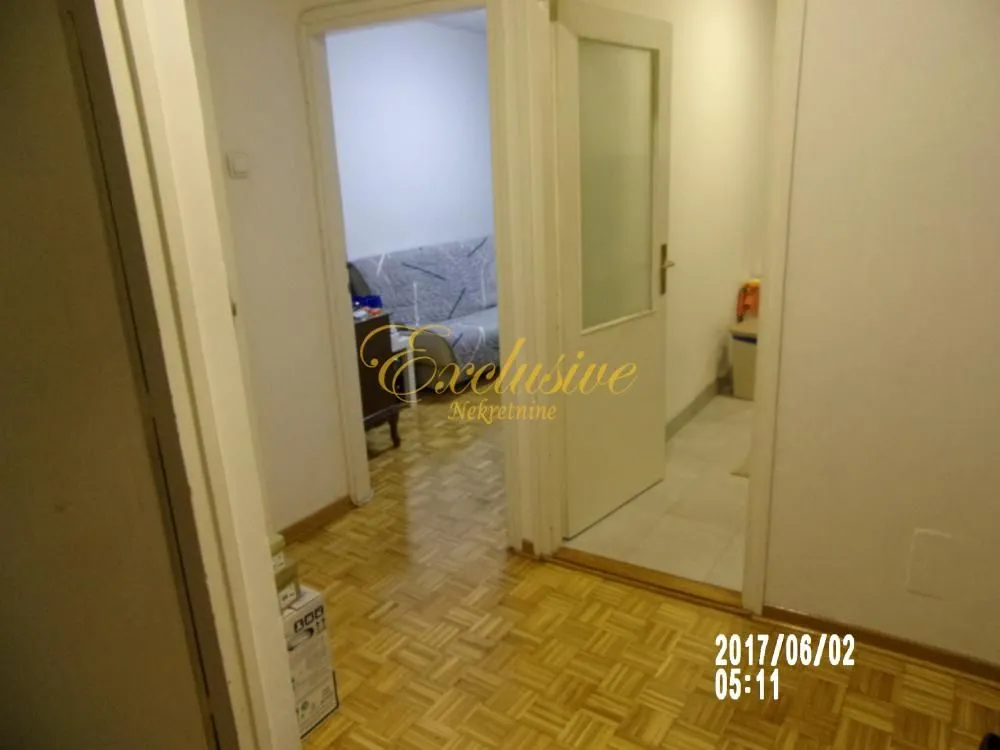 Prodaja, trosoban stan, 72m², Čukarica, Beograd