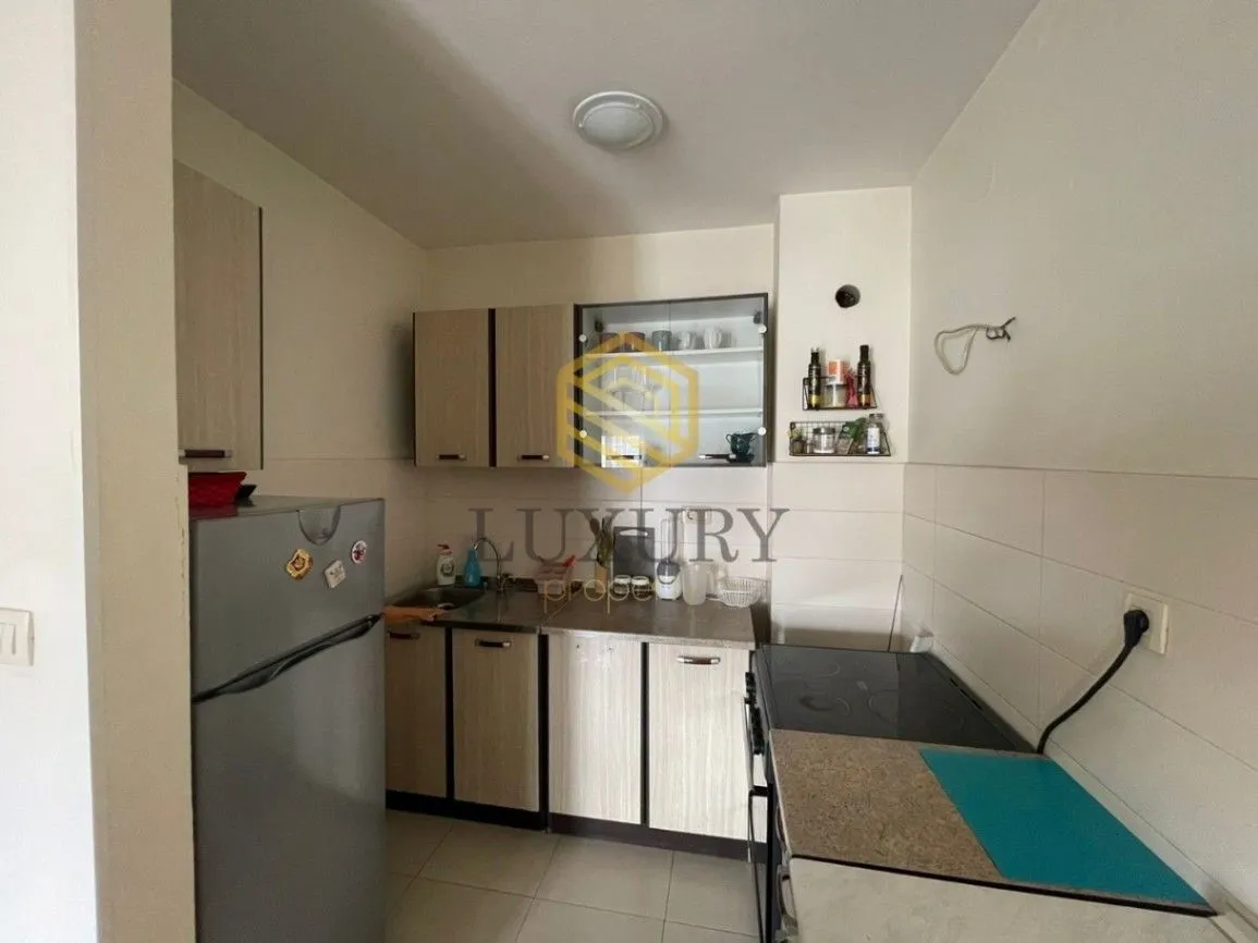 Izdavanje, jednosoban stan, 46m², Stari Aerodrom, Podgorica