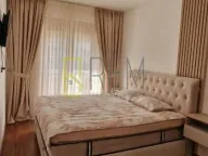 Izdavanje, jednosoban stan, 50m², City Kvart, Podgorica - image 11