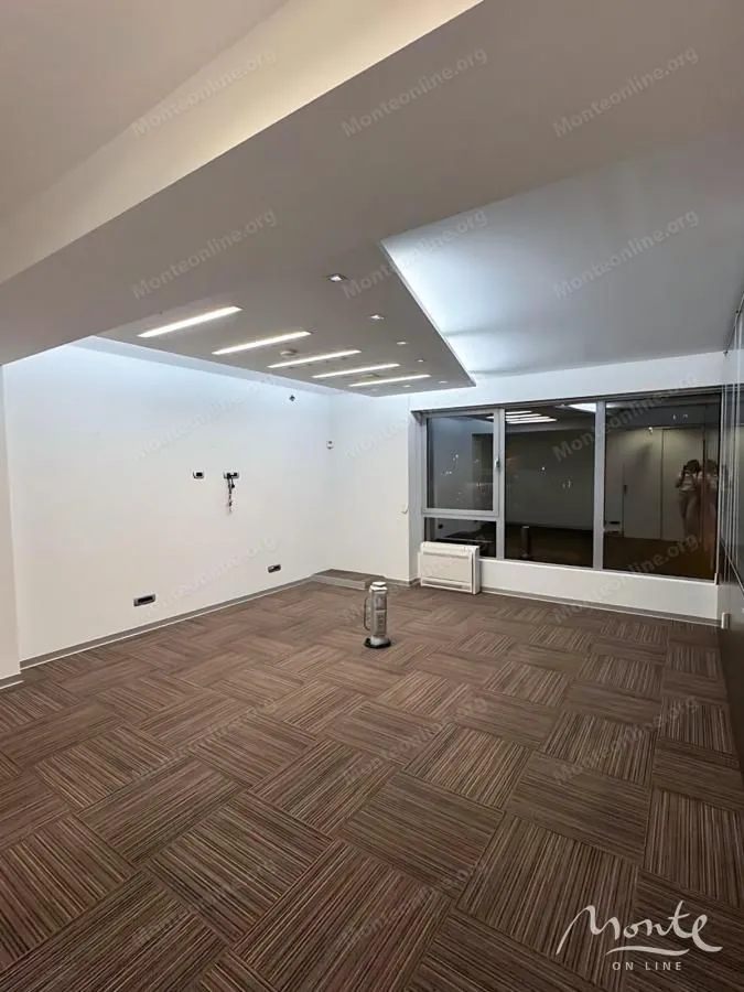 Sale, office space, 80m², Podgorica, Crna Gora