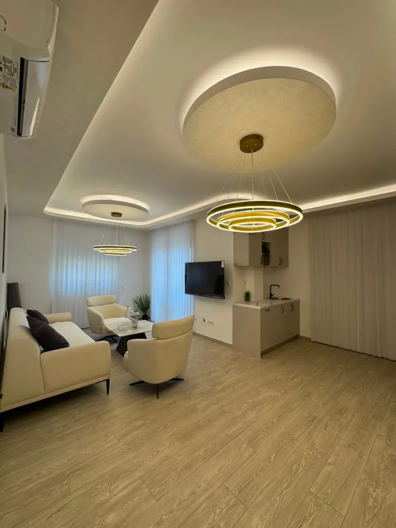 Sale, two bedroom apartment, 74m², Bečići, Budva