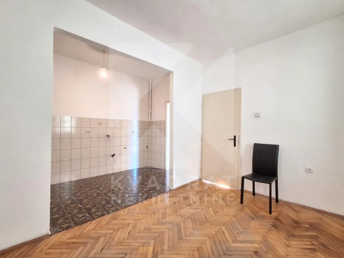 Rent, house, 76m², Tološi, Podgorica