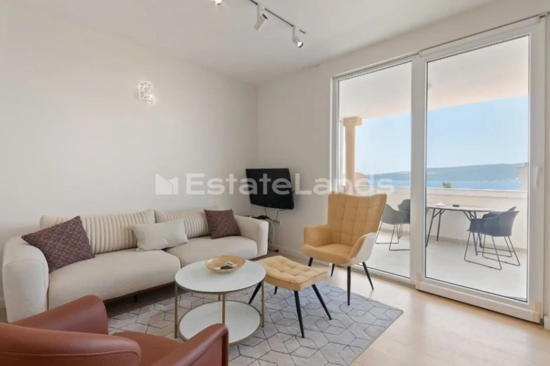 Sale, two bedroom apartment, 69m², Donja Lastva, Tivat