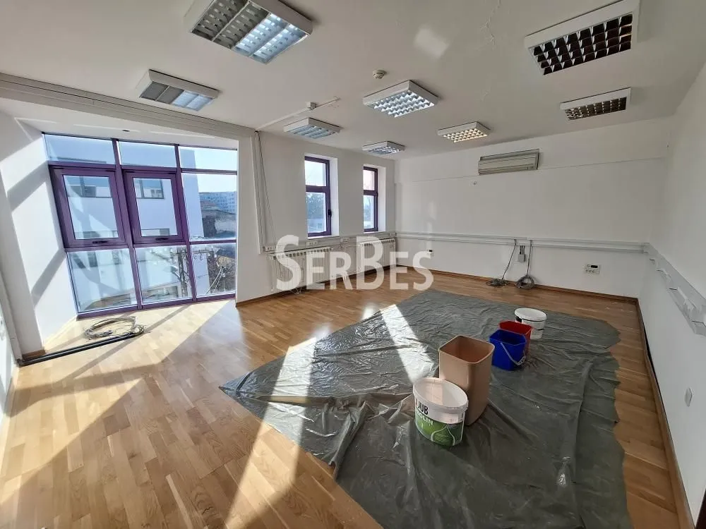 Rent, office space, 500m², Adamovićevo Naselje, Novi Sad Sve Podlokacije