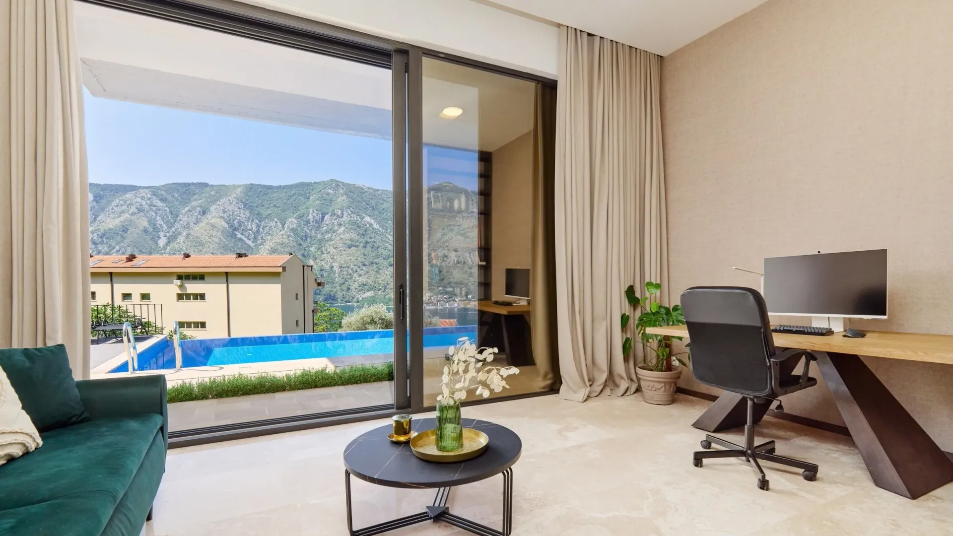Sale, house, 419m², Dobrota, Kotor