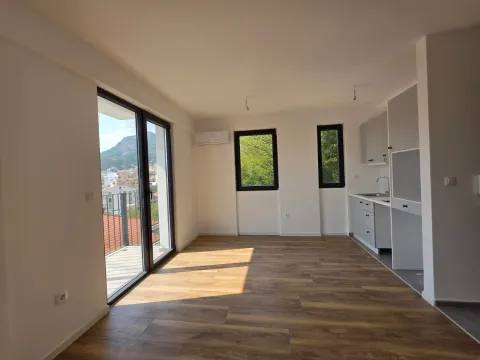 Prodaja, jednosoban stan, 36m², Budva, Crna Gora - image 9