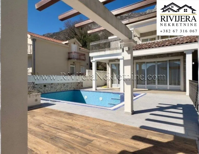 Prodaja, kuća, 405m², Strp, Kotor