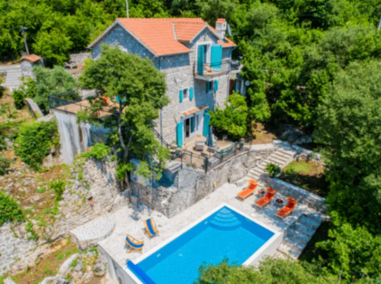 Prodaja, kuća, 250m², Radovići, Tivat