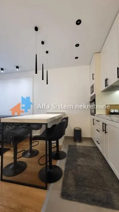 Izdavanje, dvosoban stan, 40m², Voždovac Sve Podlokacije, Beograd