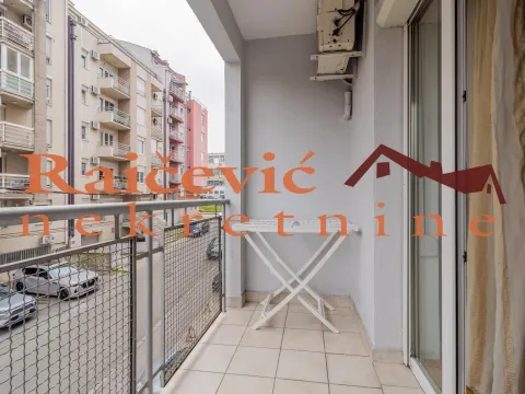 Izdavanje, dvosoban stan, 45m², Gradska Bolnica, Zvezdara Sve Podlokacije - image 16