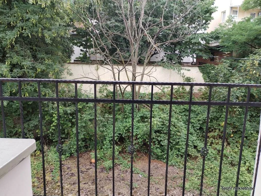 Rent, two bedroom apartment, 50m², Kanarevo Brdo, Beograd
