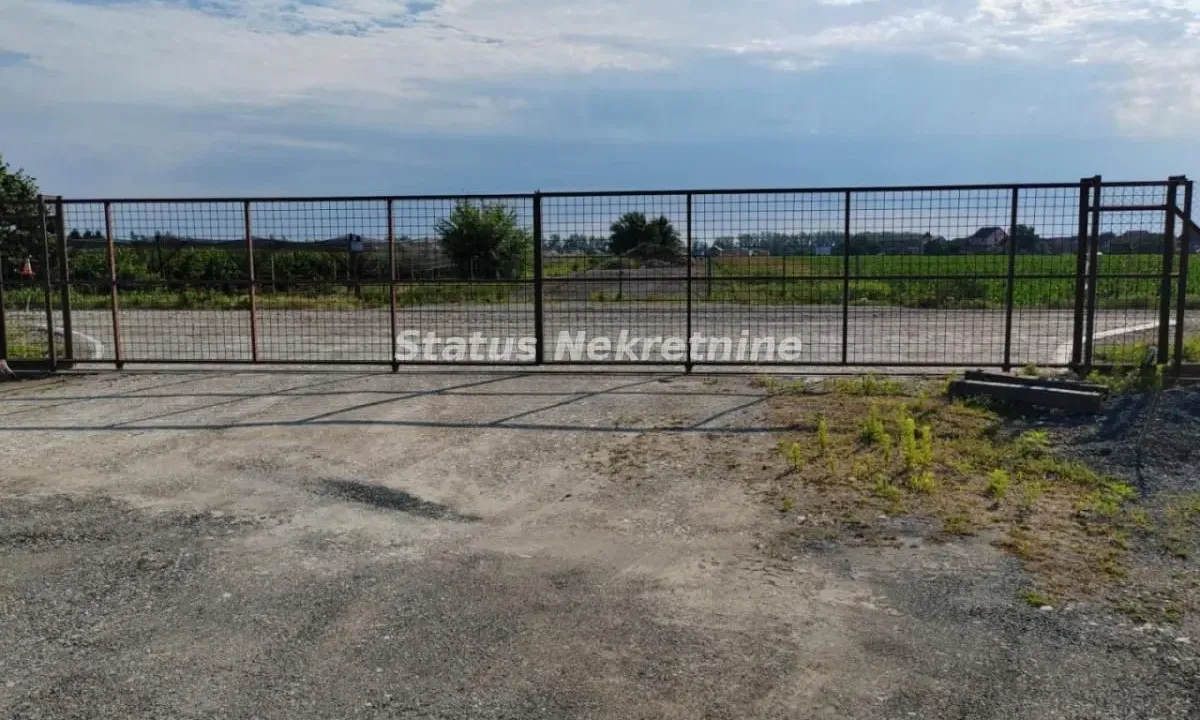 Rent, land lot, 2300m², Rumenka, Novi Sad Sve Podlokacije