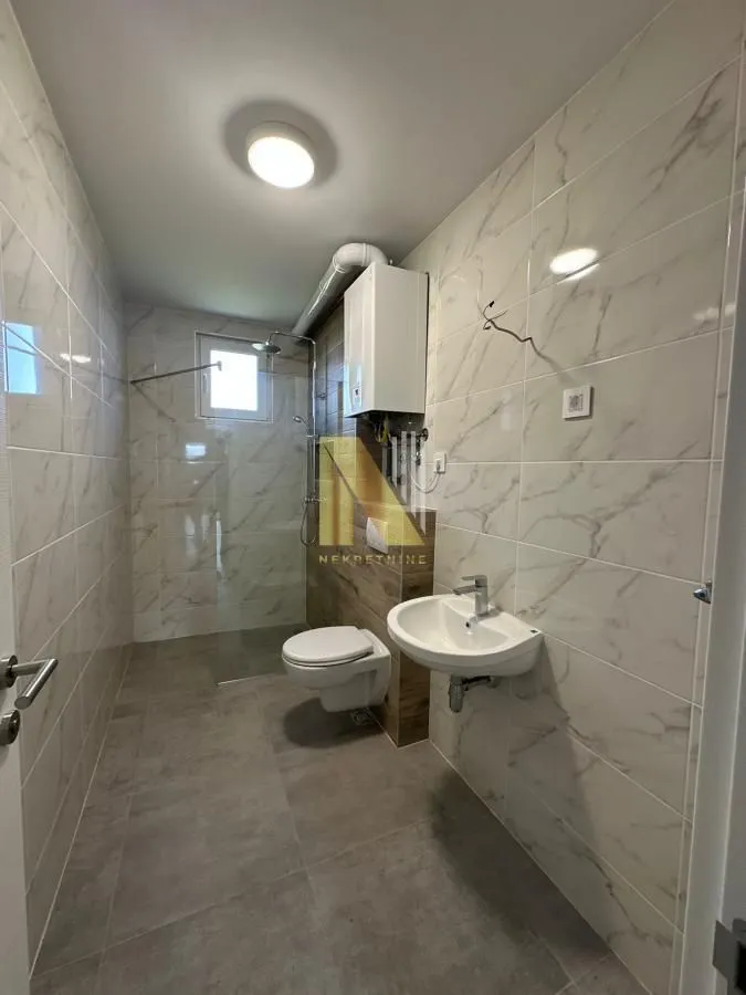 Prodaja, četvorosoban stan, 86m², Veternička rampa, Novi Sad Sve Podlokacije