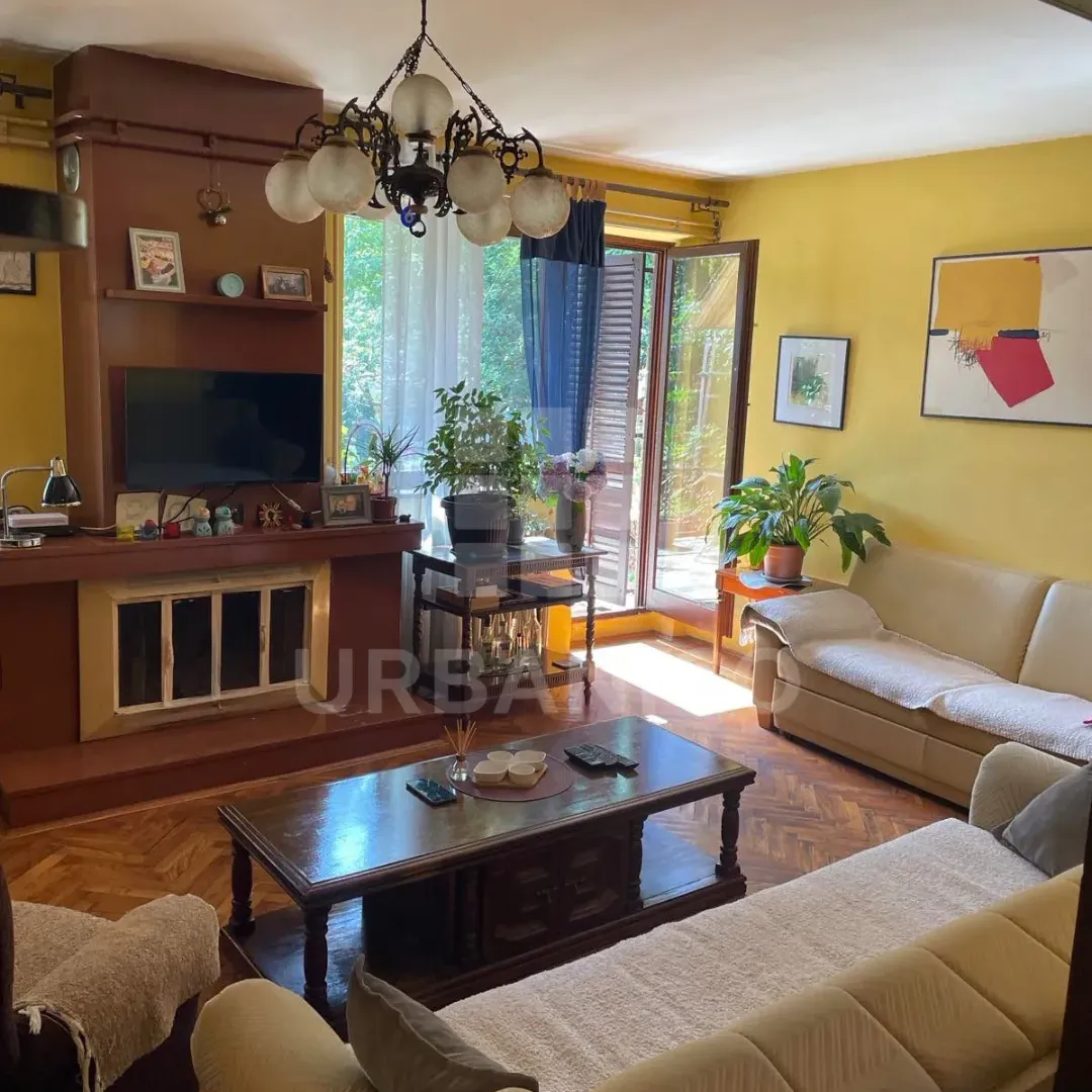 Sale, house, 220m², Centar, Cetinje