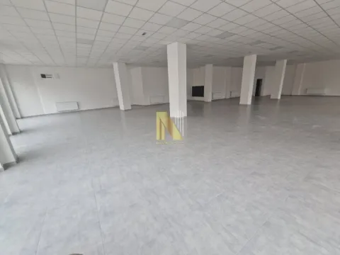 Rent, office space, 520m², Centar, Subotica - image 2