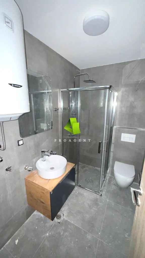 Prodaja, trosoban stan, 59m², Medijana, Niš