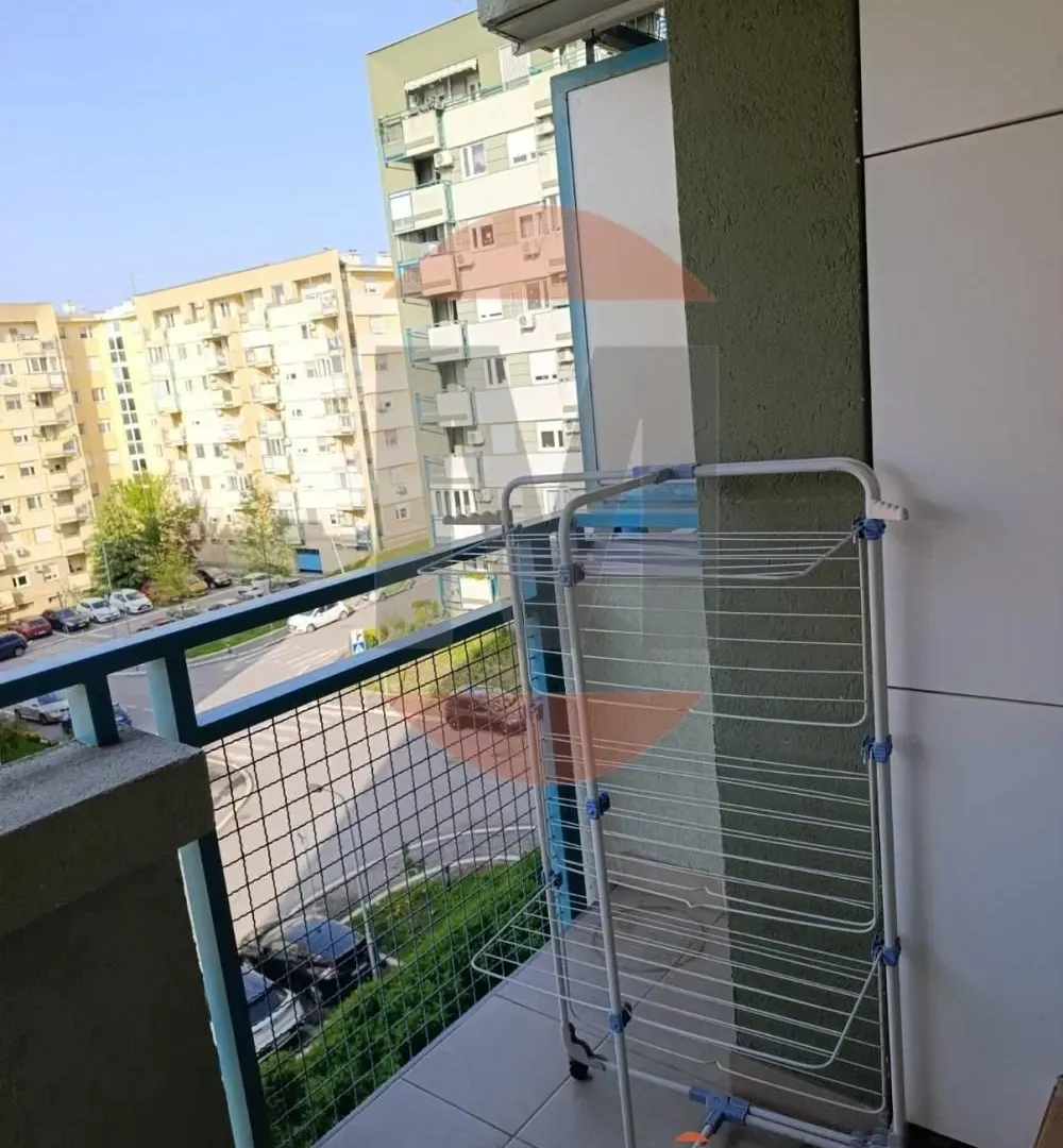 Prodaja, trosoban stan, 84m², Voždovac Sve Podlokacije, Beograd