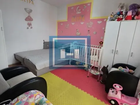 Sale, house, 140m², Vranje, Srbija - image 9