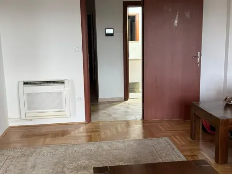Rent, three bedroom apartment, 92m², Podgorica, Crna Gora - image 10