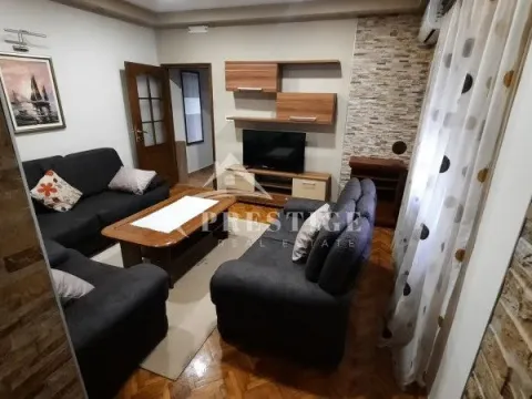 Izdavanje, dvosoban stan, 55m², Momišići, Podgorica - image 8