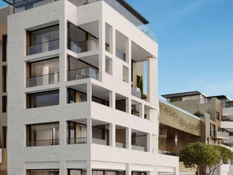 Prodaja, dvosoban stan, 95m², Tivat, Crna Gora - image 2