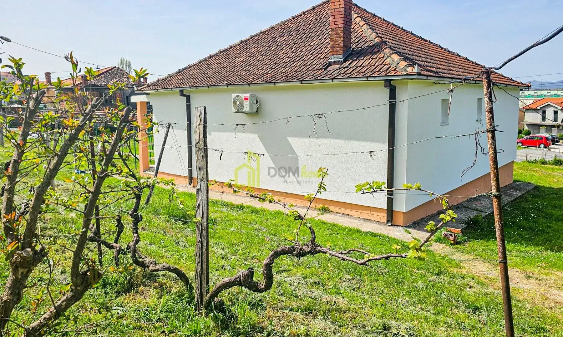 Rent, house, 100m², Zlatica, Podgorica