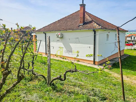 Izdavanje, kuća, 100m², Zlatica, Podgorica - image 9