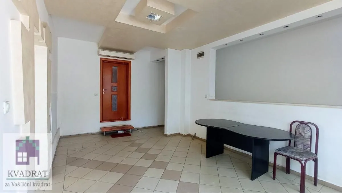 Izdavanje, poslovni prostor, 166m², Obrenovac, Beograd