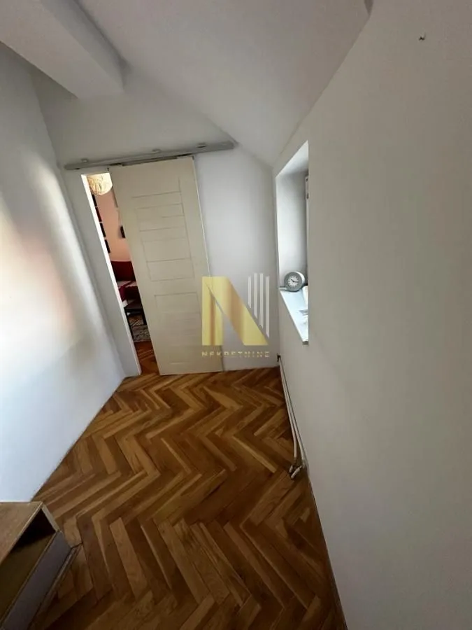 Prodaja, dvosoban stan, 55m², Grbavica, Novi Sad Sve Podlokacije