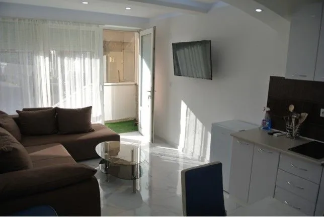 Rent, one bedroom apartment, 34m², Centar, Budva