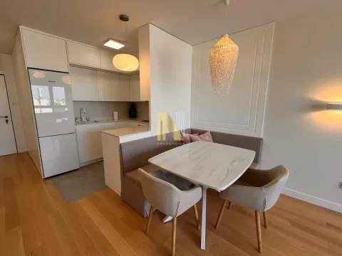 Prodaja, trosoban stan, 79m², Novi Sad, Srbija - image 4