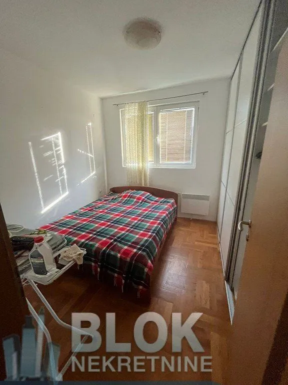 Izdavanje, kuća, 300m², Donja Gorica, Podgorica