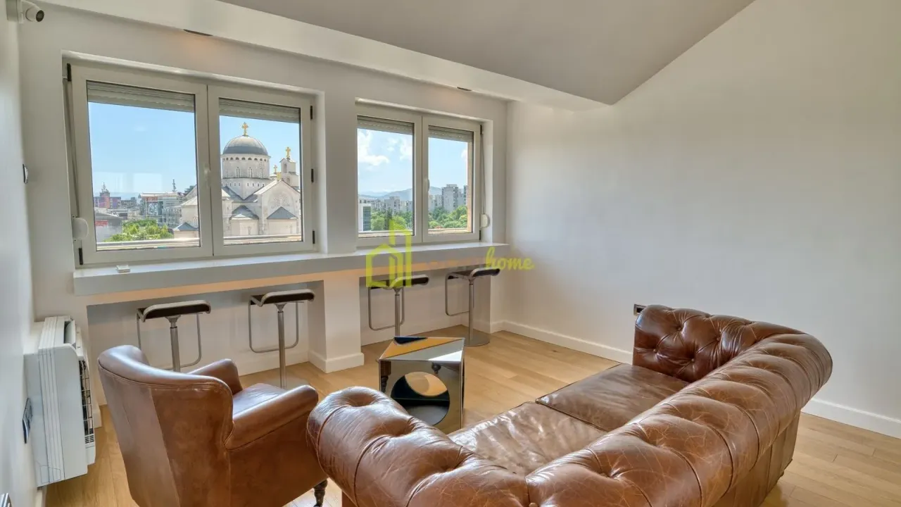 Izdavanje, dvosoban stan, 70m², Momišići, Podgorica