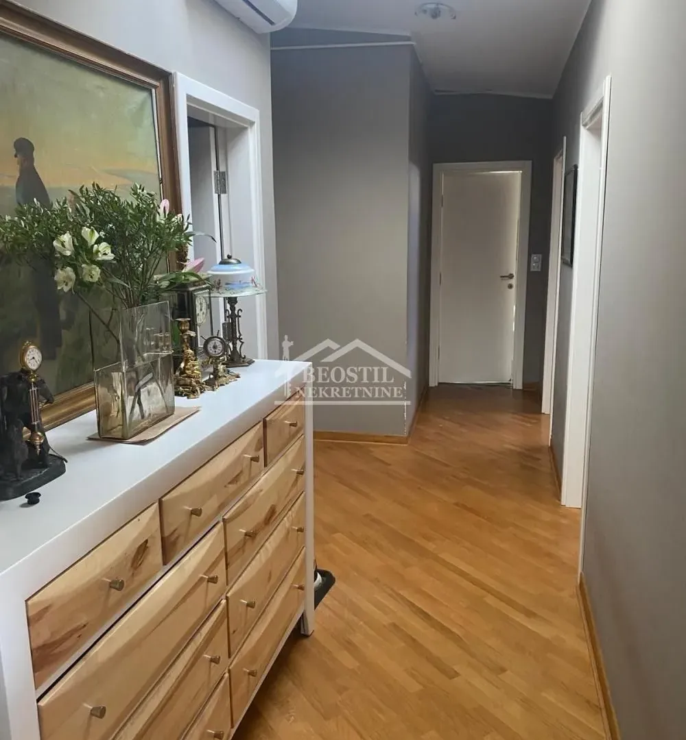 Sale, three bedroom apartment, 88m², Voždovačka Crkva, Voždovac Sve Podlokacije