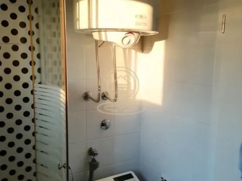 Rent, two bedroom apartment, 50m², Kalenić Pijaca, Vračar Sve Podlokacije - image 12