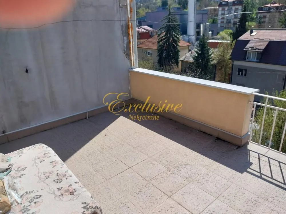 Prodaja, kuća, 116m², Kanarevo Brdo, Beograd