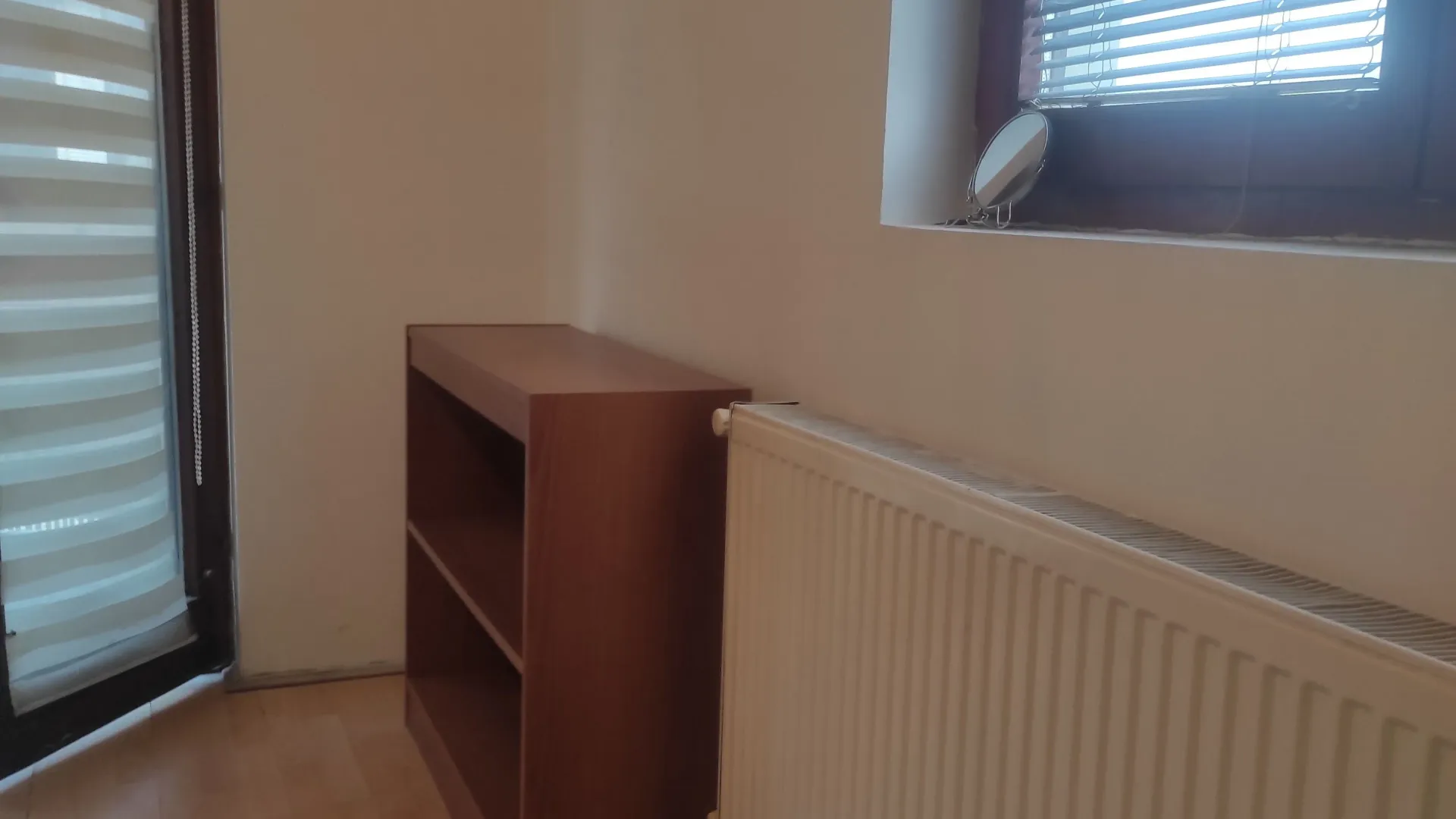 Rent, three bedroom apartment, 58m², Centar, Kruševac